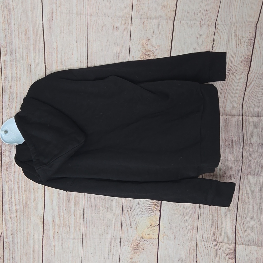 NWT Reebok Sweatshirt - Picture 2 of 3